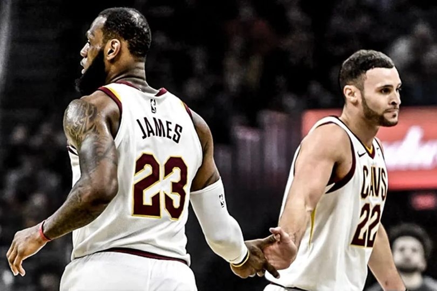 LeBron James Former Teammate Makes Massive Warriors Statement DNB